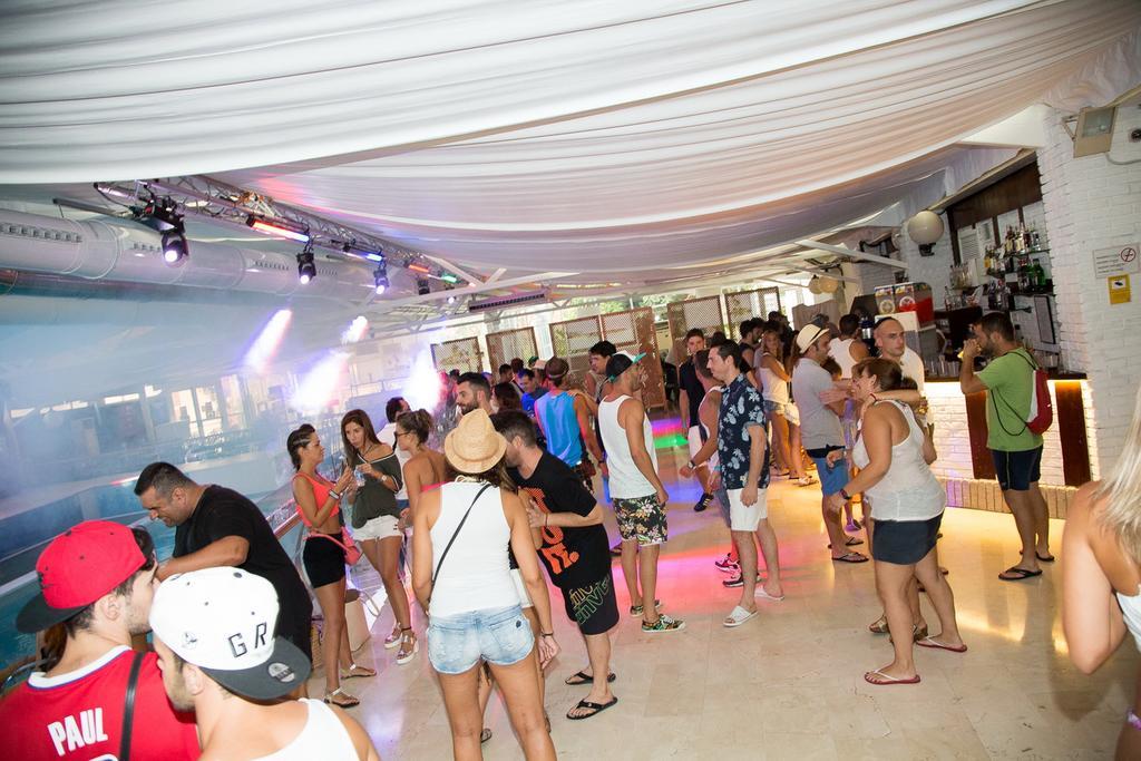 Bc Music Resort (Adults Only) Бенидорм Екстериор снимка