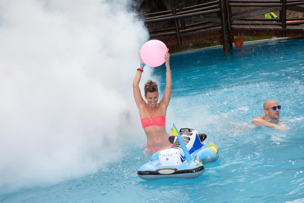 Bc Music Resort (Adults Only) Бенидорм Екстериор снимка